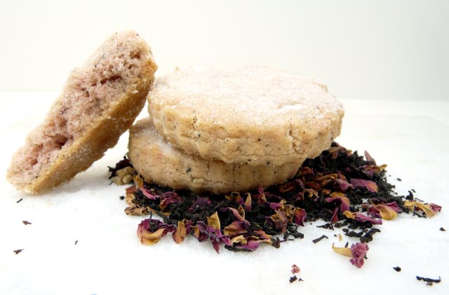 Earl Grey Tea with Roses Shortbread Cookies